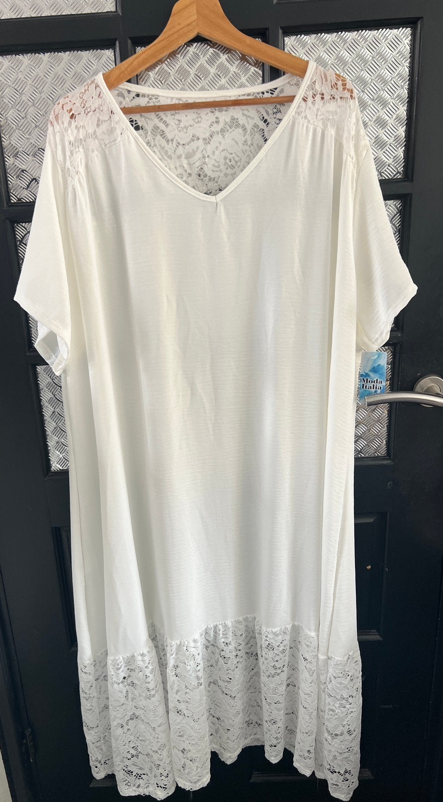 Nieuwe witte jurk met kant, Kleding | Dames, Grote Maten, Ophalen of Verzenden, Nieuw, Wit, Jurk