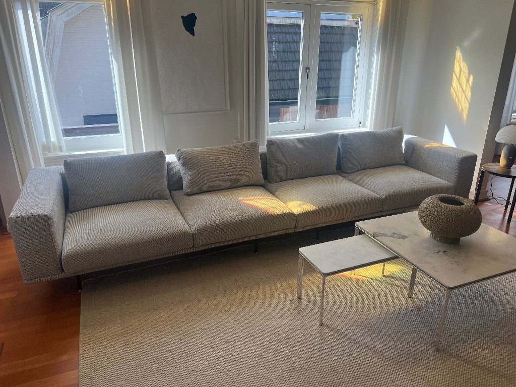 Vipp610 Loft Sofa – 2-delig – Safire Sombre by Sahco, Huis en Inrichting, Ophalen, 100 tot 125 cm, 300 cm of meer, Zo goed als nieuw