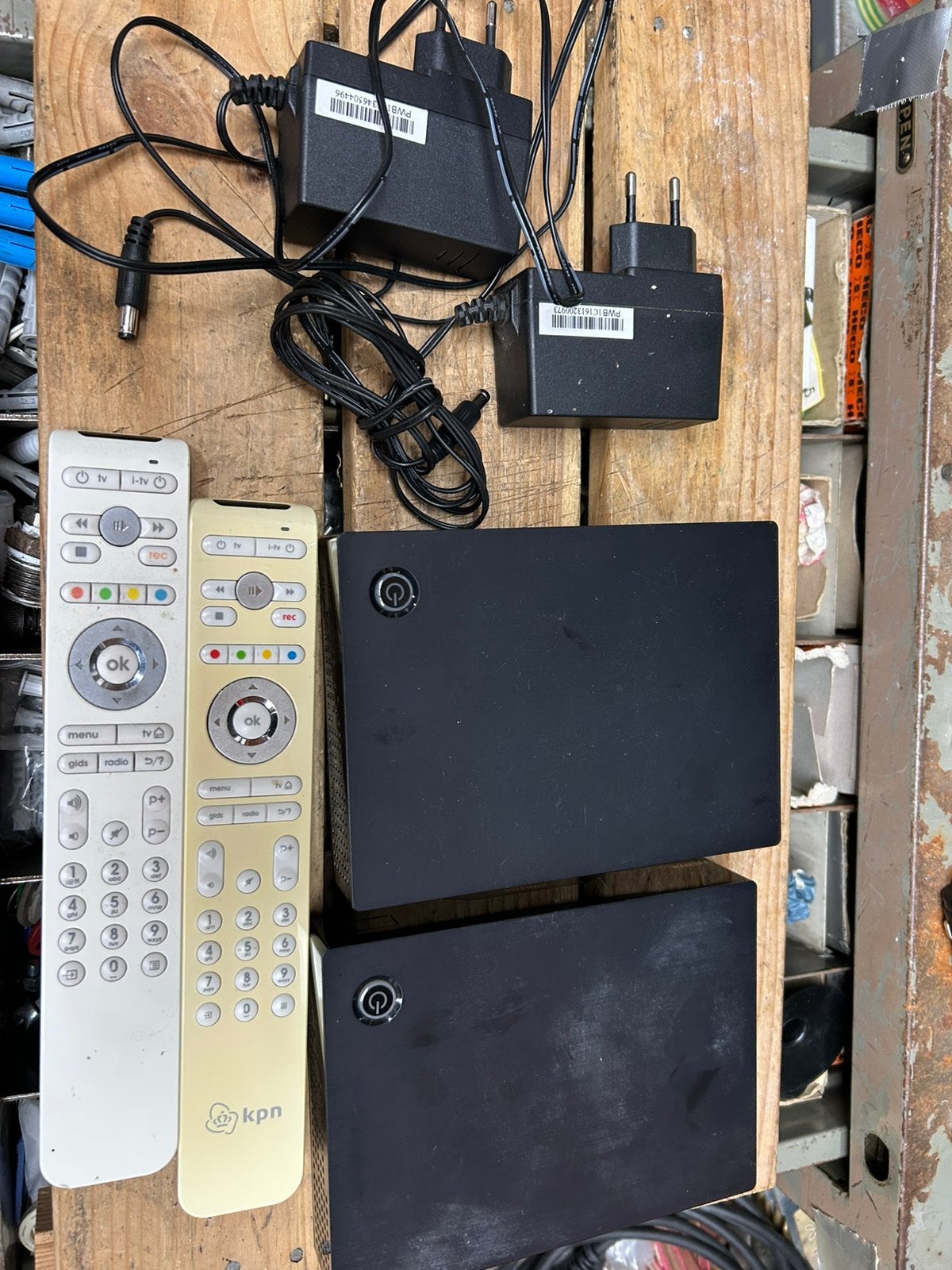 Tv ontvangers 3 stuks  HMB 2260, Ophalen of Verzenden, Gebruikt