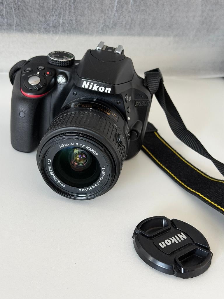 Nikon D3300 Camera +18–55mm lens + bag (excellent condition), Ophalen, Zo goed als nieuw, Nikon, 24 Megapixel