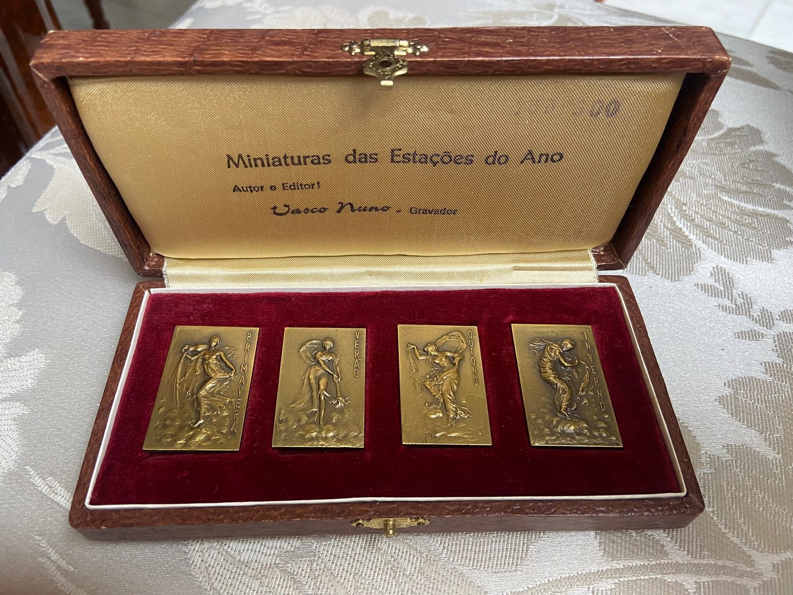 penning miniaturen van Vasco Nuno in orgineel doosje, Ophalen of Verzenden, Brons