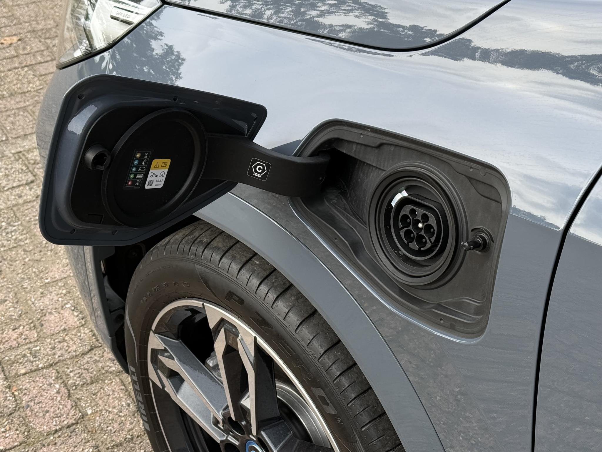BMW X1 xDrive30e M SPORT | PANORAMA | HARMAN KARDON | ELEKTR, Auto's, 16 kWh, Plug-in hybride, Bedrijf, Hybride Elektrisch/Benzine