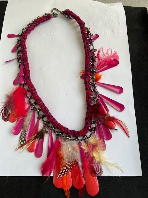Nieuwe Zara Statement Ketting Ibiza Style met Veertjes, Overige materialen, Verstelbaar, Verzenden, Nieuw