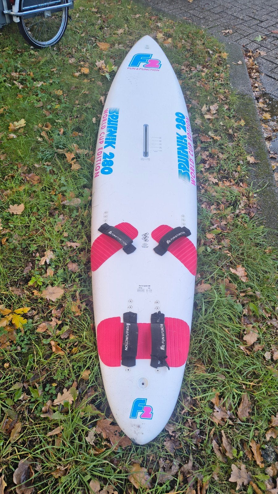 F2 Sputnik 280 World Cup Edition Windsurfplank, Ophalen, 250 tot 300 cm, Gebruikt, F2
