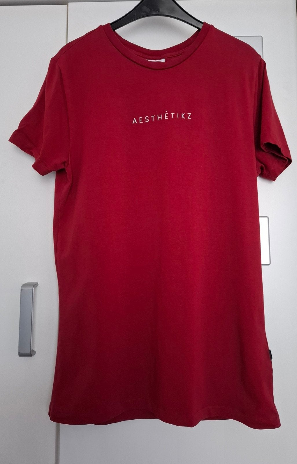Rood Daily aesthetikz T-shirt maat S, Ophalen of Verzenden, Zo goed als nieuw, Daily Aesthetikz, Rood