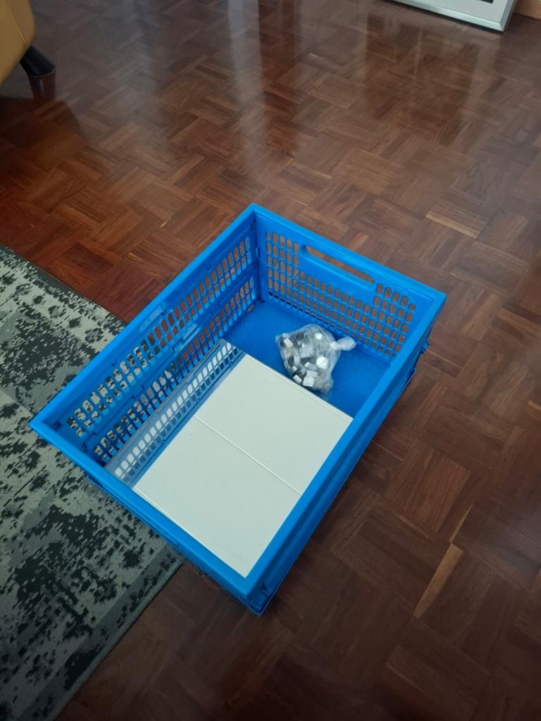 18 Spiegels 30x30 cm met bevestigingsmateriaal, Ophalen, Minder dan 50 cm, Minder dan 100 cm