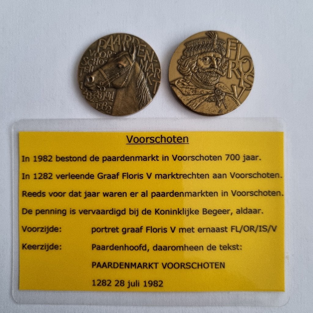 Voorschoten Paardenmarkt 700 jaar, Ophalen of Verzenden, Brons, Nederland