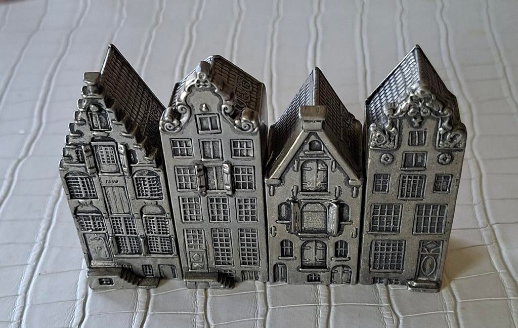 Set van 4 tinnen Amsterdamse grachtenpandjes, Ophalen of Verzenden