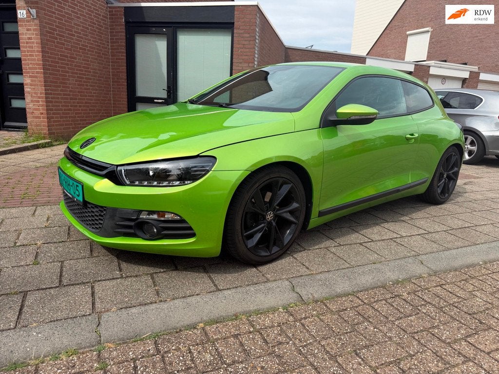 Volkswagen Scirocco 1.4 TSI uitlaat kleppen systeem, Auto's, Volkswagen, Voorwielaandrijving, Euro 5, Gebruikt, Zwart