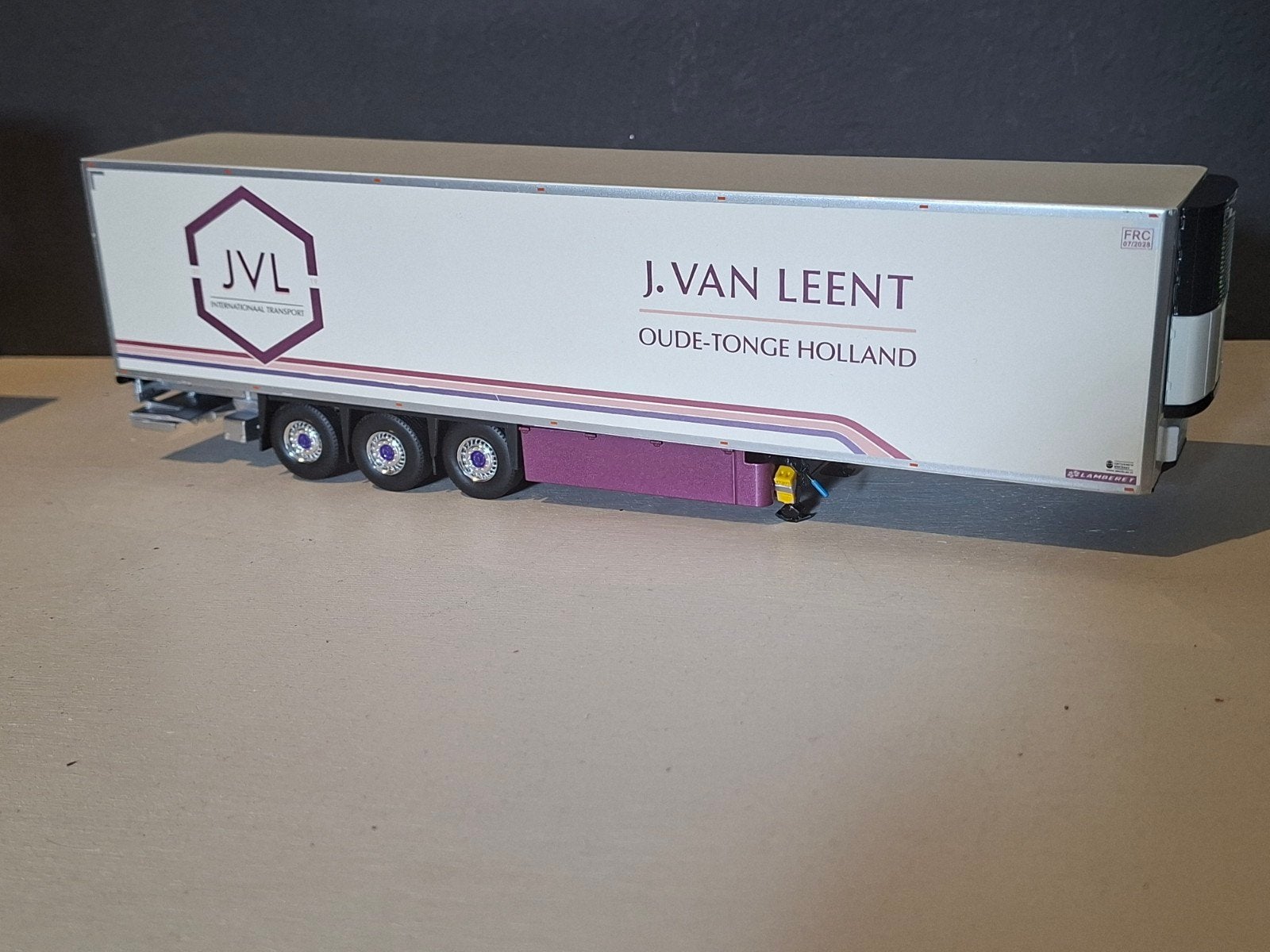 Tekno van Leent, Ophalen of Verzenden, Zo goed als nieuw, Bus of Vrachtwagen, Tekno