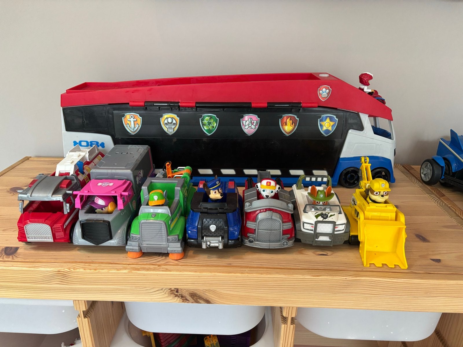 Paw Patrol Patroller bus met 7 pups en voertuigen, Ophalen, Gebruikt
