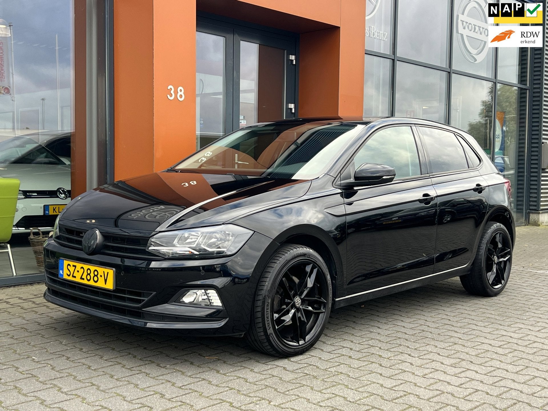 Volkswagen Polo 1.6TDI|Carplay|Navi|ACC|Bluetooth|PDC|DAB+, Auto's, Voorwielaandrijving, Gebruikt, Euro 6, Origineel Nederlands