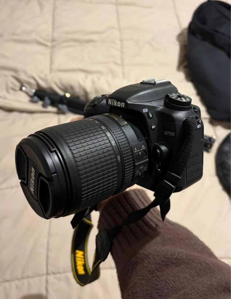 Nikon D7500 | AF-S 18–140mm VR-lens, Ophalen, Spiegelreflex, 21 Megapixel, Zo goed als nieuw