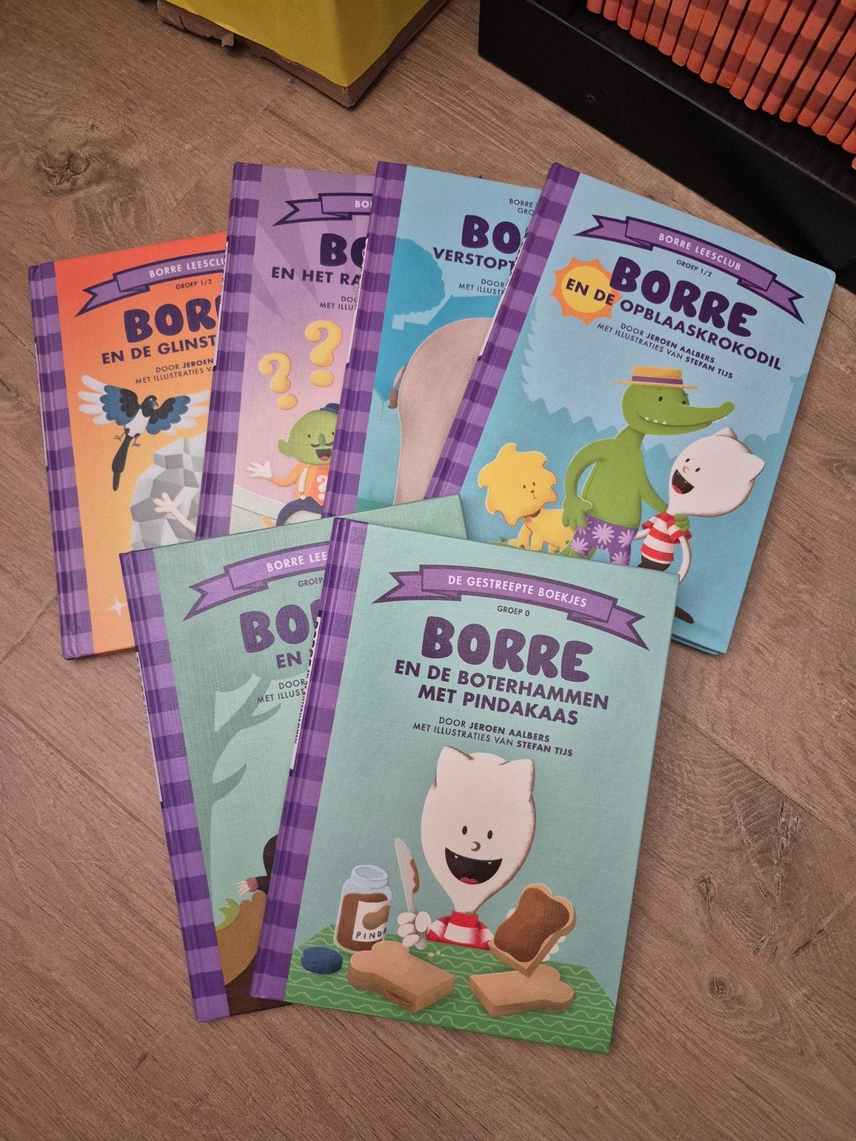 Borre Leesclub Boeken - Complete Set (6 boeken), Boeken, Ophalen of Verzenden, Zo goed als nieuw, Jeroen Aalbers, 4 jaar