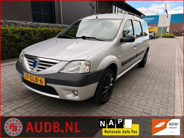 Dacia Logan MCV 1.6-16V Lauréate| NIEUWE APK| AIRCO|TREKHAA, Auto's, Dacia, Gebruikt, 4 cilinders, 635 kg, Origineel Nederlands