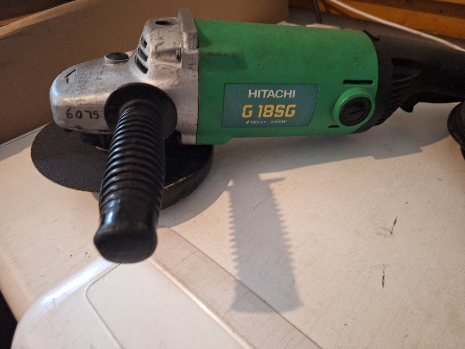 Hitachi G 18SG slijptol, Doe-het-zelf en Verbouw, Gereedschap | Slijpmachines, Ophalen, Gebruikt, 1000 watt of meer, Rechte handslijpmachine