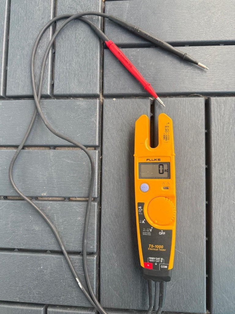 Fluke T5-1000 Spanningstester / Multimeter + H5 Holster, Ophalen of Verzenden, Zo goed als nieuw, Multimeter