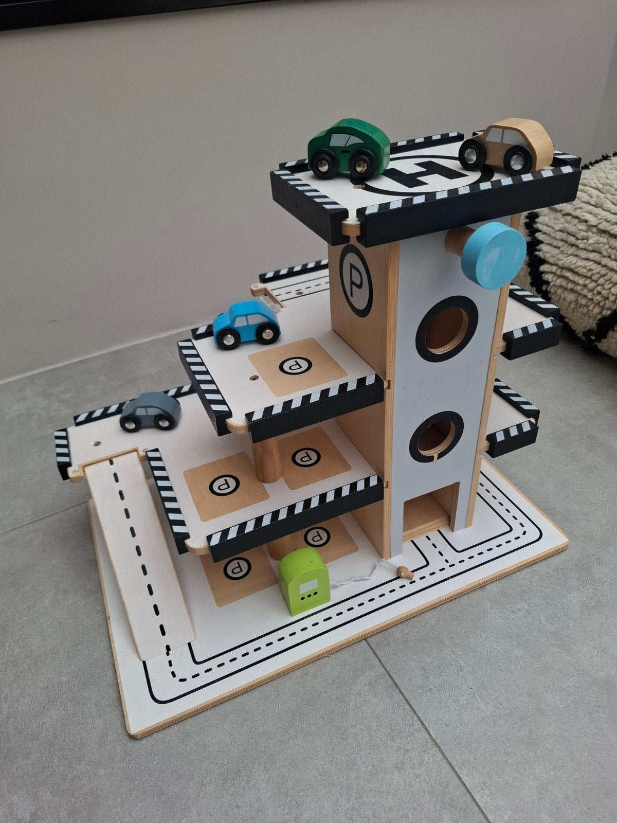 JaBaDaBaDo Houten Parkeergarage speelgoed auto garage, Ophalen of Verzenden, Gebruikt