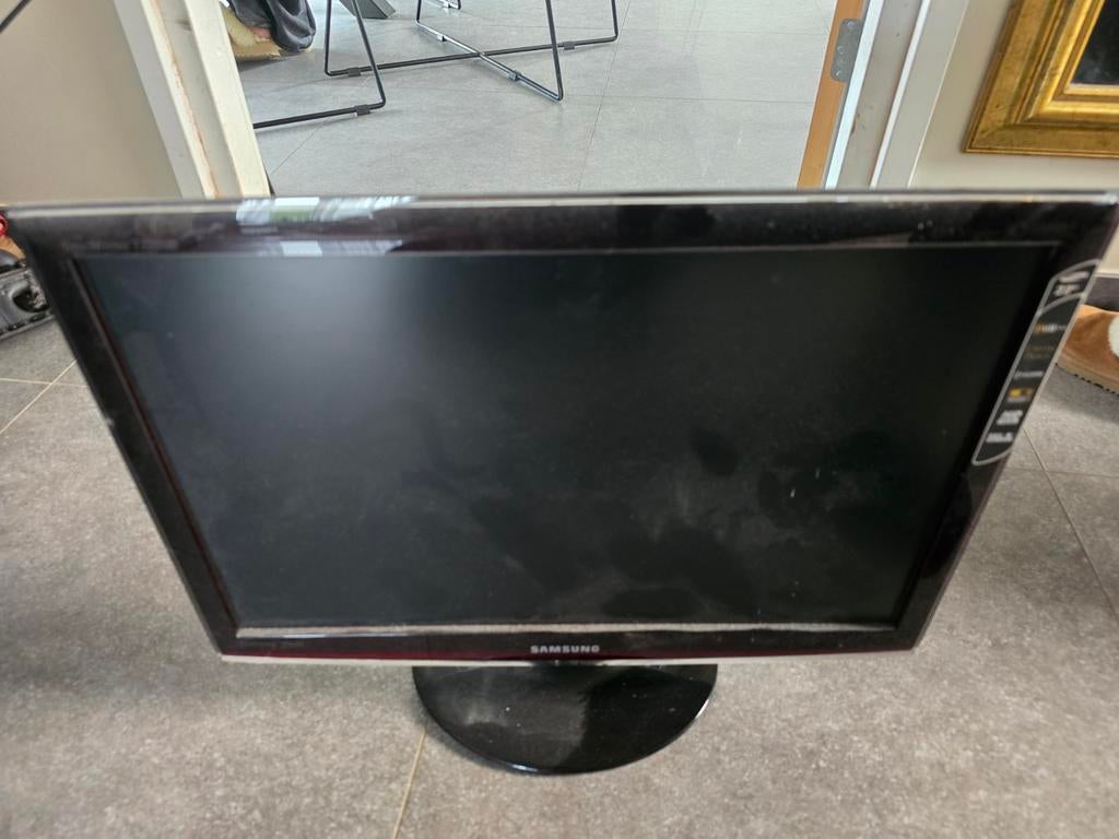 Samsung Monitor/TV met diverse aansluitingen, HDMI, Ophalen of Verzenden, Samsung, Ingebouwde speakers
