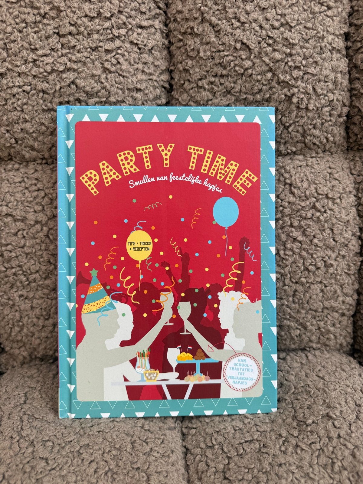 Party Time: Smullen van feestelijke hapjes kookboek, Ophalen of Verzenden, Zo goed als nieuw, Overige gebieden, Voorgerechten en Soepen
