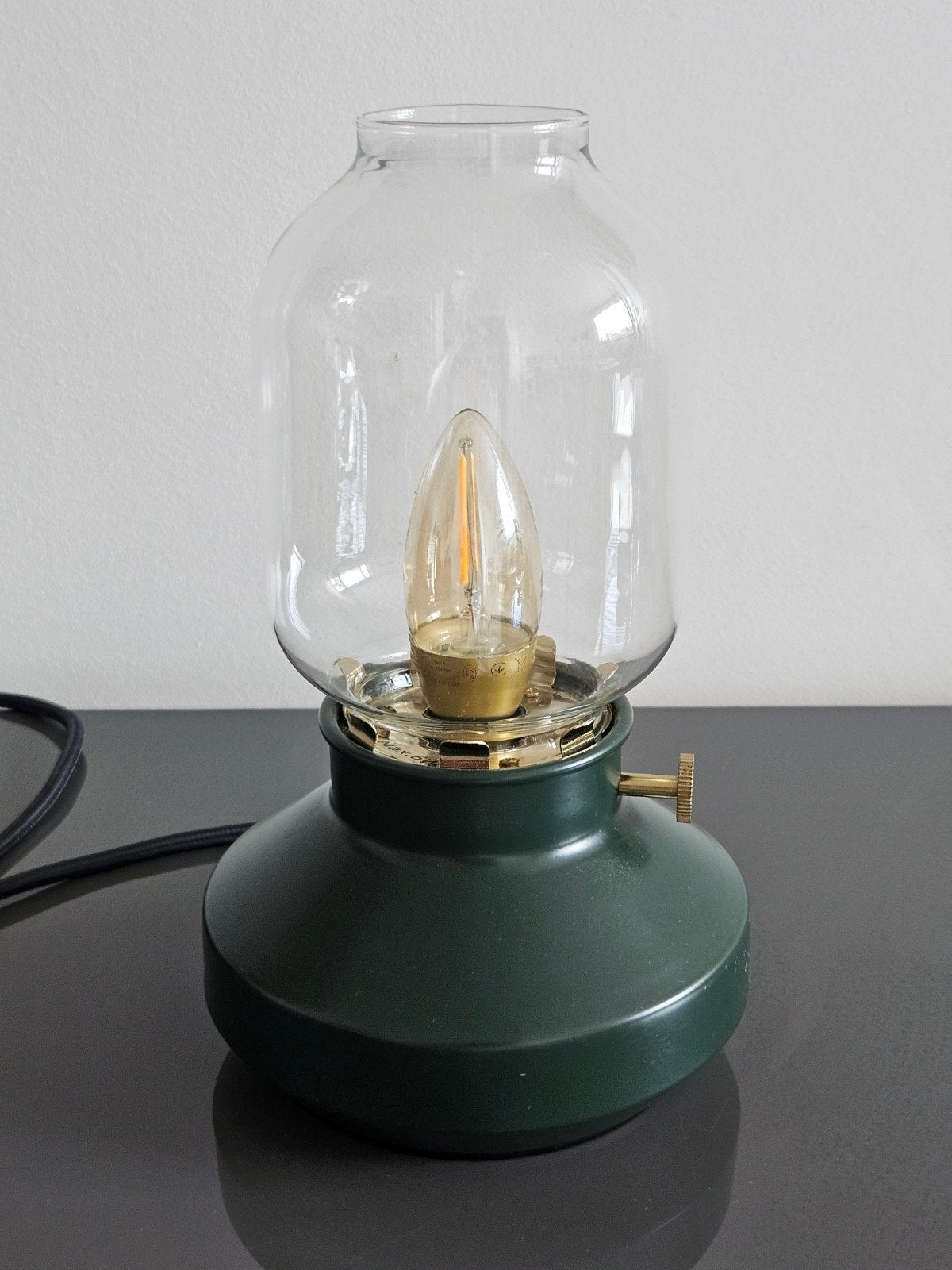 IKEA Tärnaby tafellamp groen inclusief LED-lamp, Bureaulamp, Groen, 25 cm, E14 (klein)