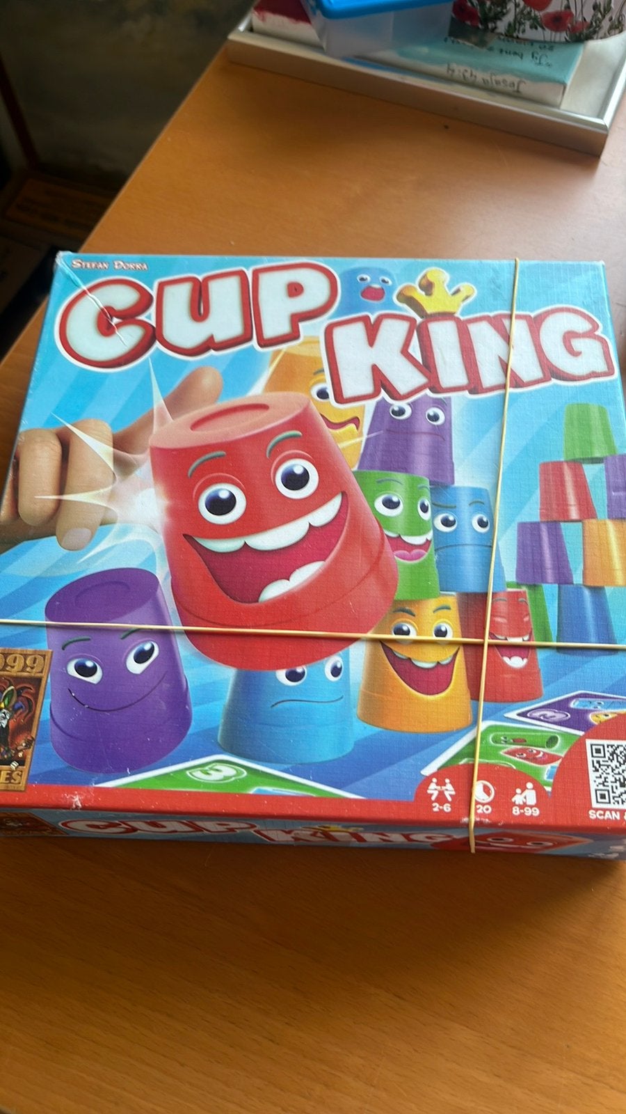Cup King - Leuk en snel reactiespel, Hobby en Vrije tijd, Gezelschapsspellen | Bordspellen, Vijf spelers of meer, Ophalen of Verzenden