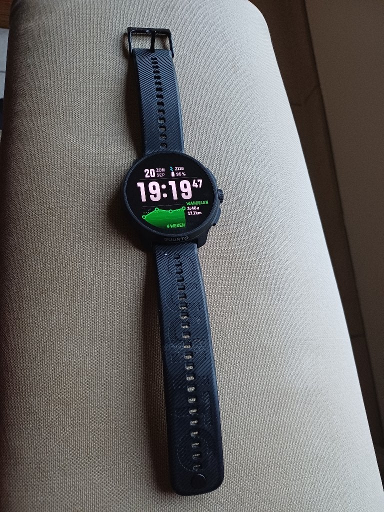 Suunto race 2, Stappen, Zwart, Ophalen of Verzenden, Zo goed als nieuw