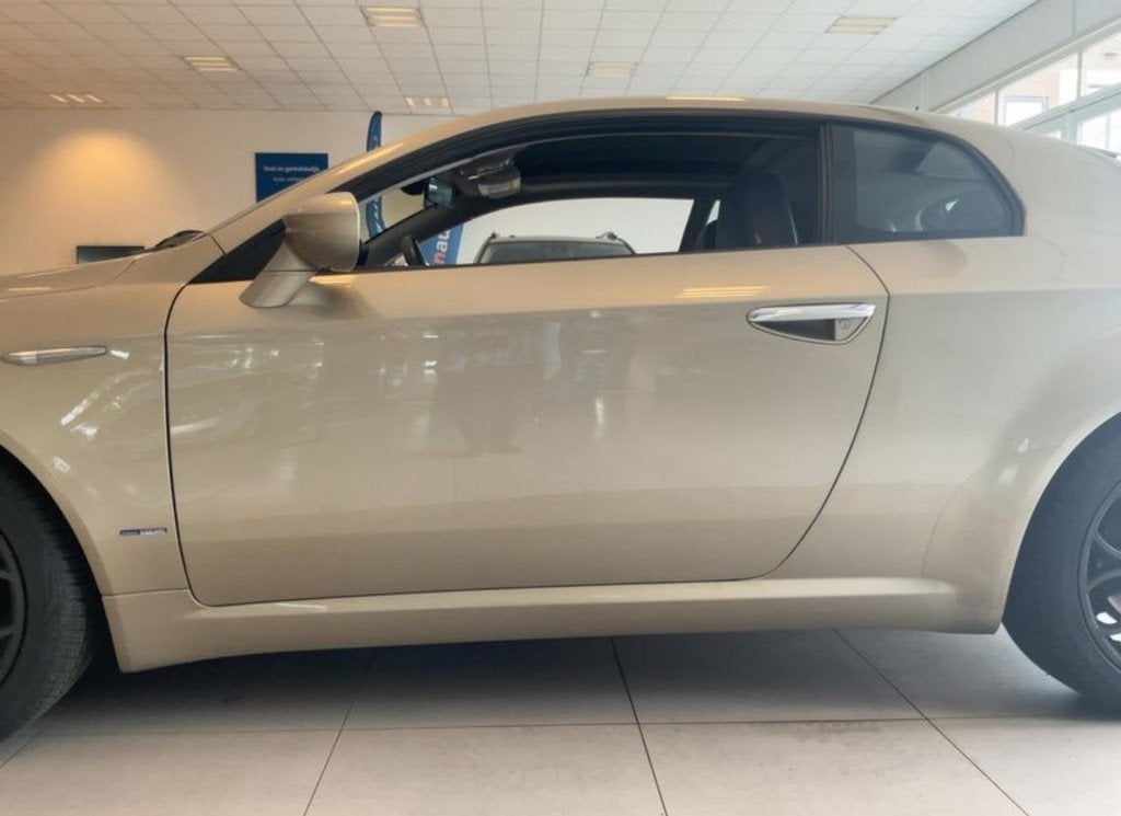 Alfa Romeo Brera 3.2 JTS Q4 Q-Tronic SkyWindow Automaat, Auto's, Alfa Romeo, Automaat, 4 stoelen, Geel, Bedrijf