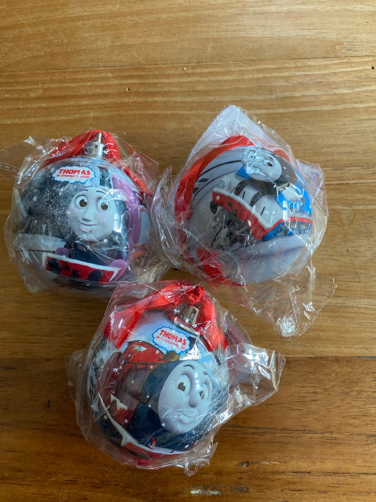 3 originele kerstballen van Thomas de trein - 2012, Ophalen of Verzenden, Nieuw