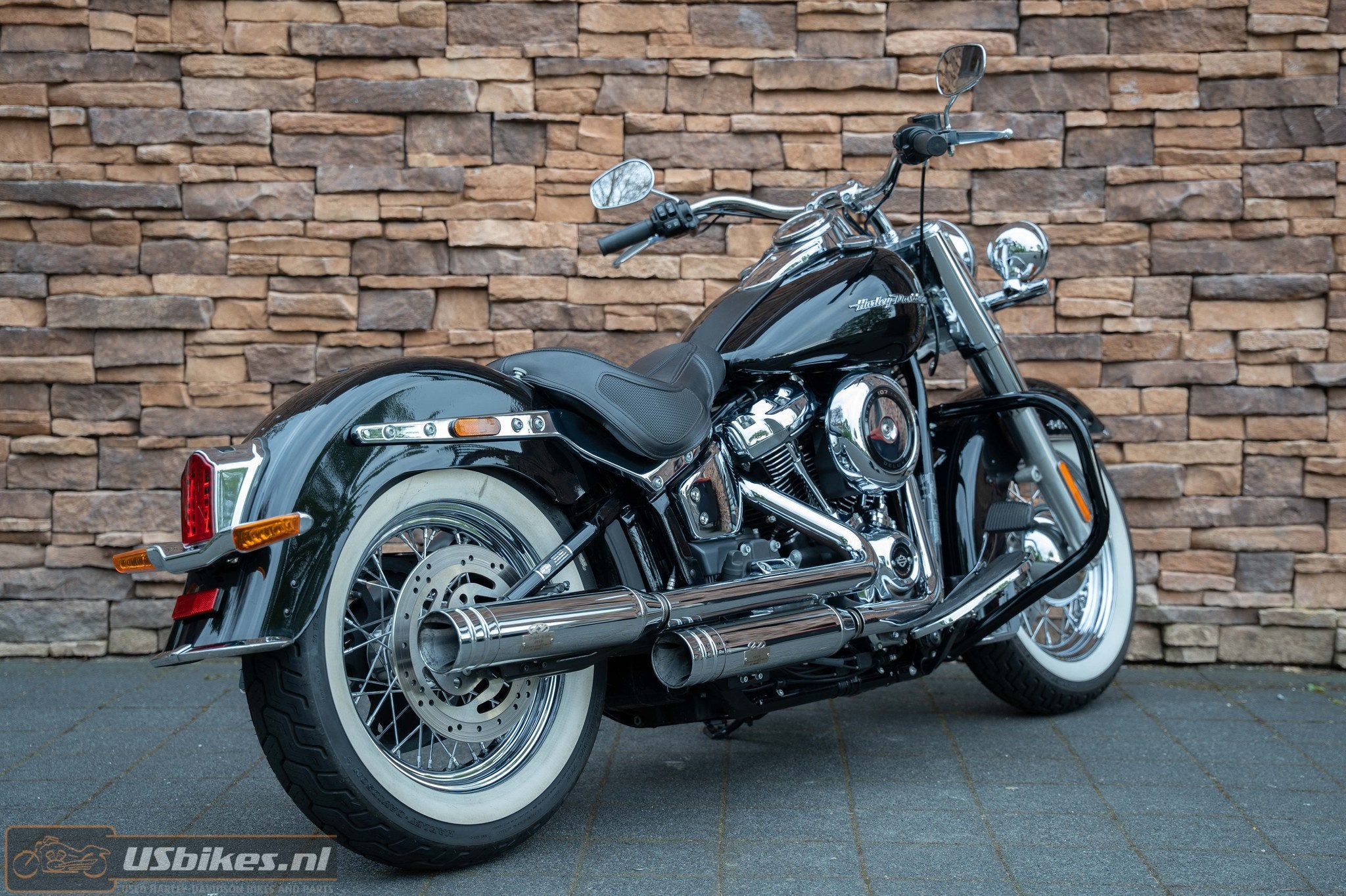 Harley-Davidson FLDE Softail Deluxe 107 M8 5HD (bj 2020), 1745 cc, Info@harley-davidson.com, Bedrijf, Harley--Davidson