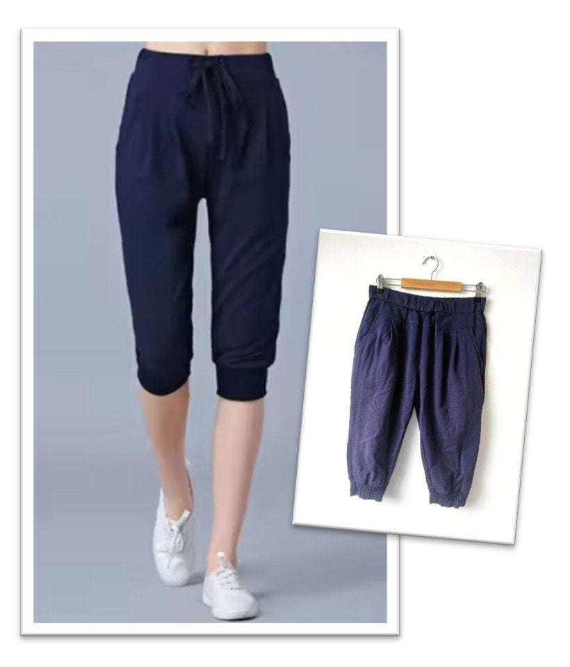 Comfortabele donkerblauwe capri broek, maat 40/42, Kleding | Dames, Broeken en Pantalons, Gedragen, Maat 38/40 (M), Blauw, Driekwart