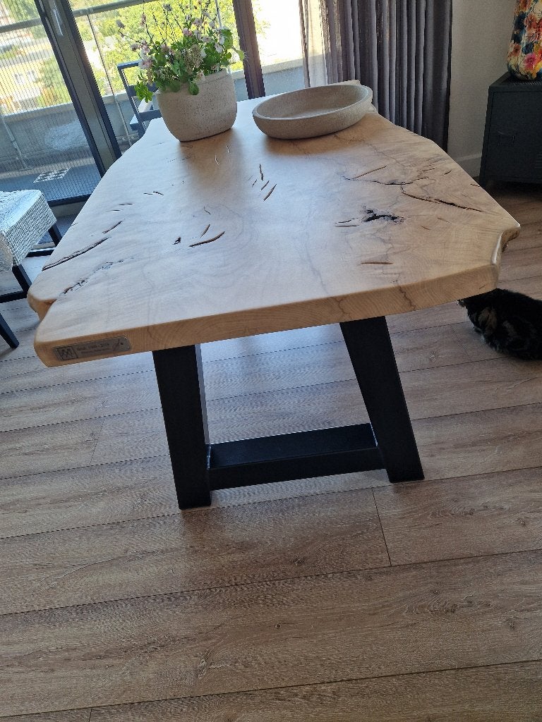 Boomstam eettafel, Huis en Inrichting, Tafels | Eettafels, Ophalen, 100 tot 150 cm, Zo goed als nieuw, 150 tot 200 cm