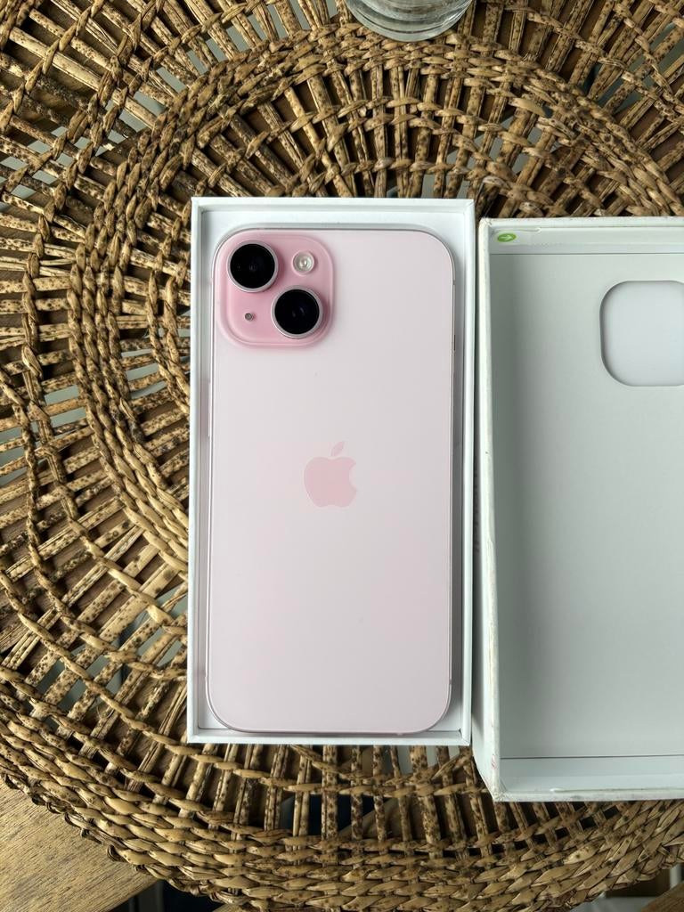 Apple iPhone 15 - Roze, 128 GB, IPhone 15, Nieuw, Ophalen of Verzenden