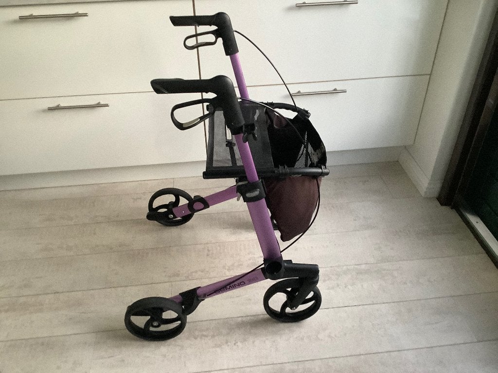 Mooie  Gemino 30 rollator, Diversen, Ophalen, Opvouwbaar, Zo goed als nieuw