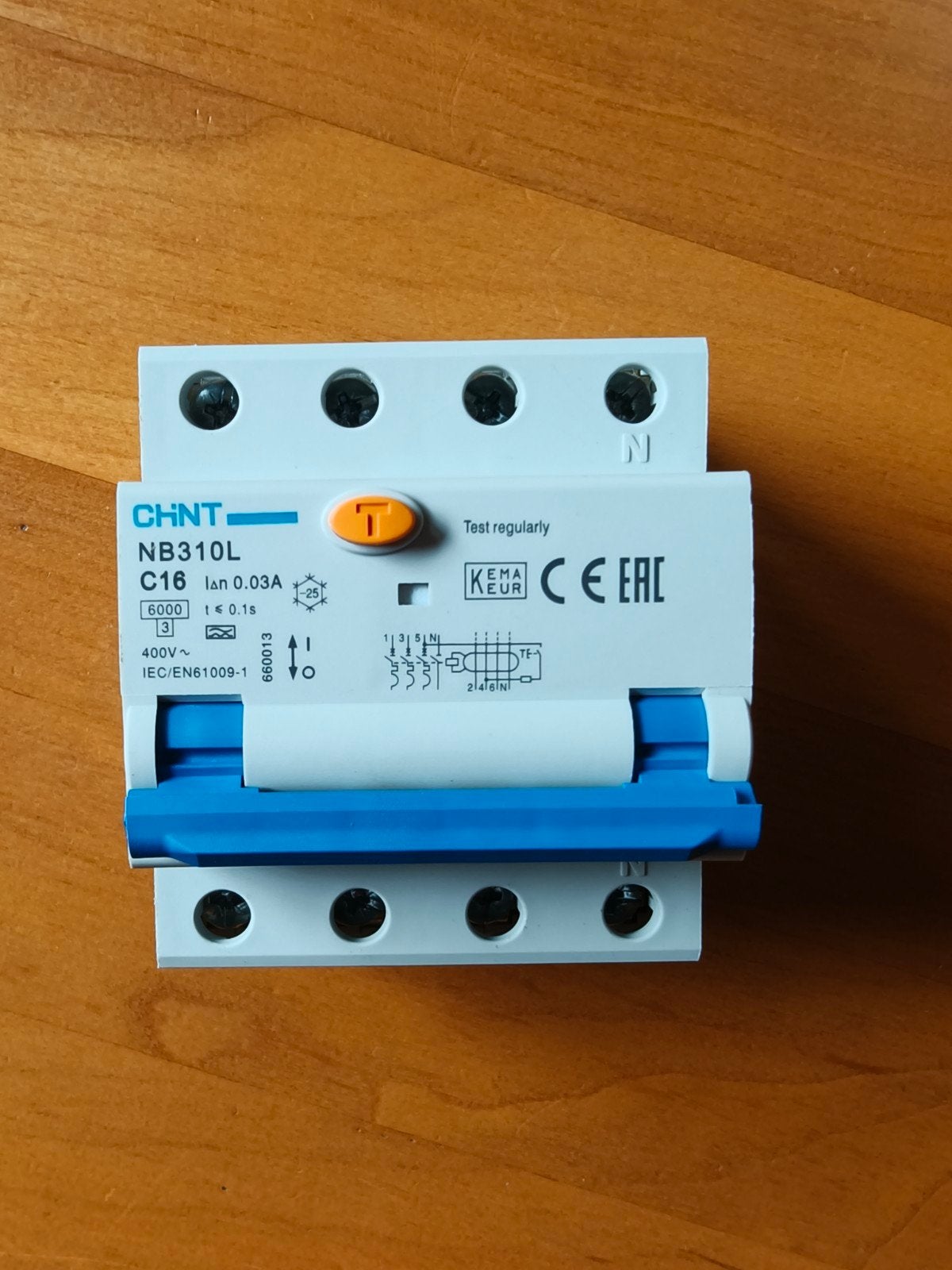 CHINT NB310L Aardlekschakelaar C16 0.03A 400V, Doe-het-zelf en Verbouw, Elektra en Kabels, Zo goed als nieuw, Overige typen, Ophalen of Verzenden