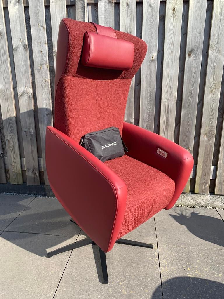 Relax fauteuil Sta op stoel Prominent Op accu. Met garantie., Huis en Inrichting, Fauteuils, Ophalen, Minder dan 75 cm, Leer, Zo goed als nieuw
