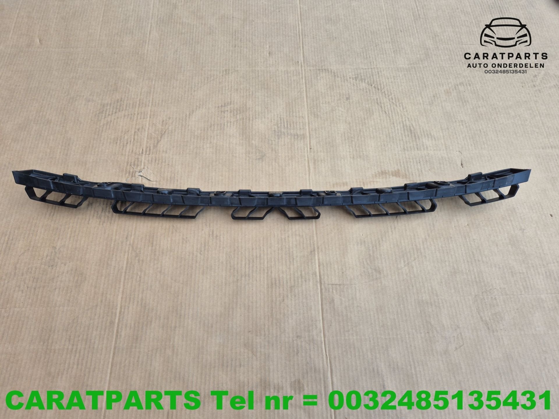 89A807458 Audi Q4 geleidingsstuk Q4 geleider q4 bumpersteun, Gebruikt, AUDI AG, Auto-Union-Strasse 1
85045  Ingolstadt, DE, Kundenbetreuung@audi.de