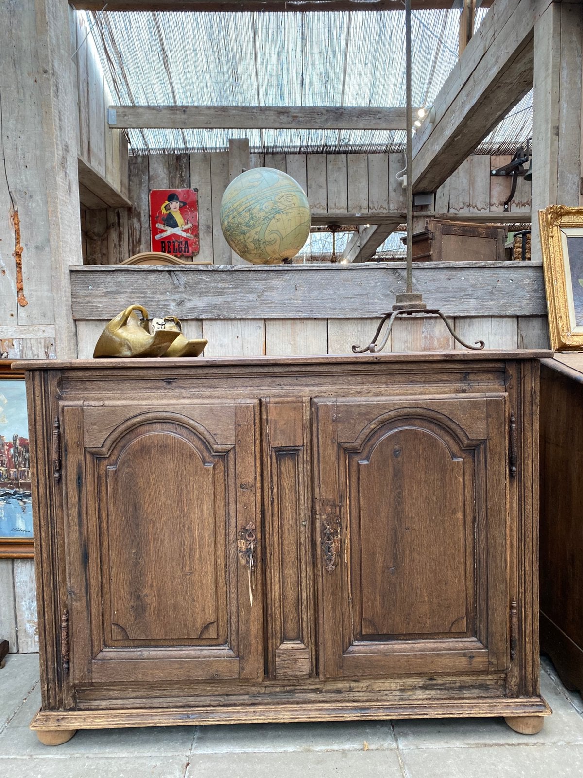 Stoer landelijke kast Frans dressoir