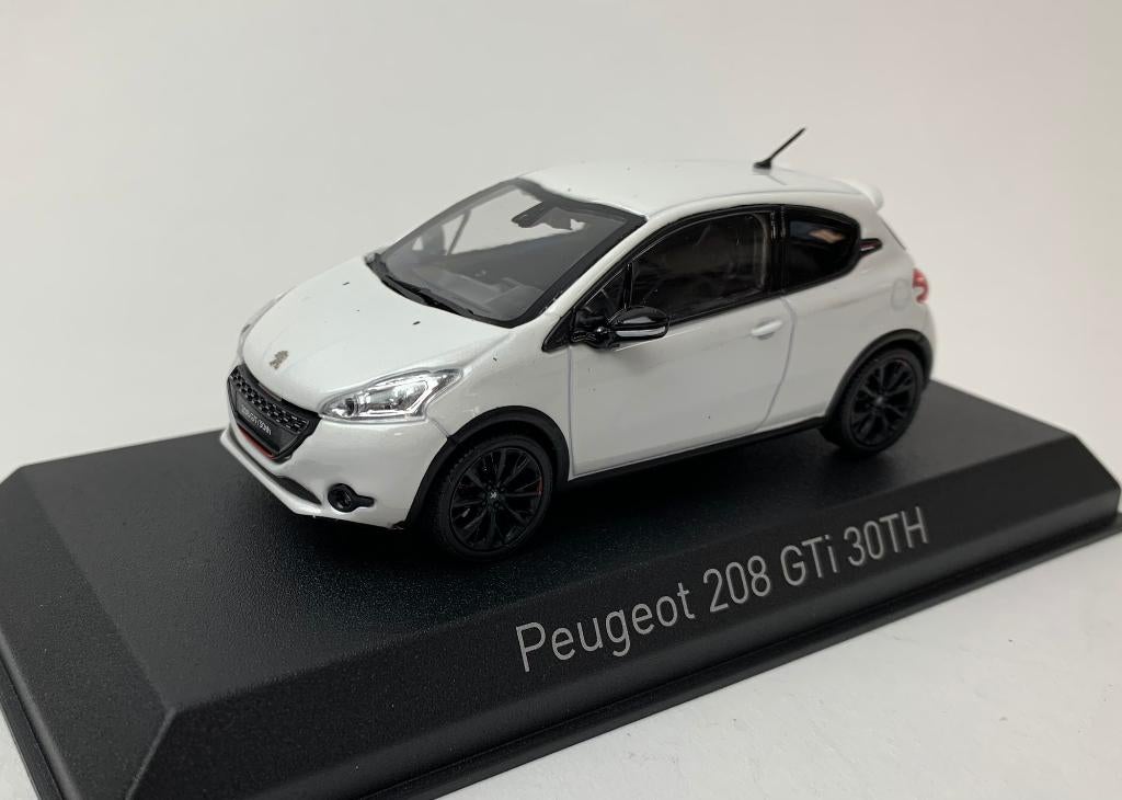 JSN Norev 1:43 Peugeot 208 GTi 30th 2014 - Pearl White, Hobby en Vrije tijd, Modelauto's | 1:43, -, Nieuw, Norev, Ophalen of Verzenden