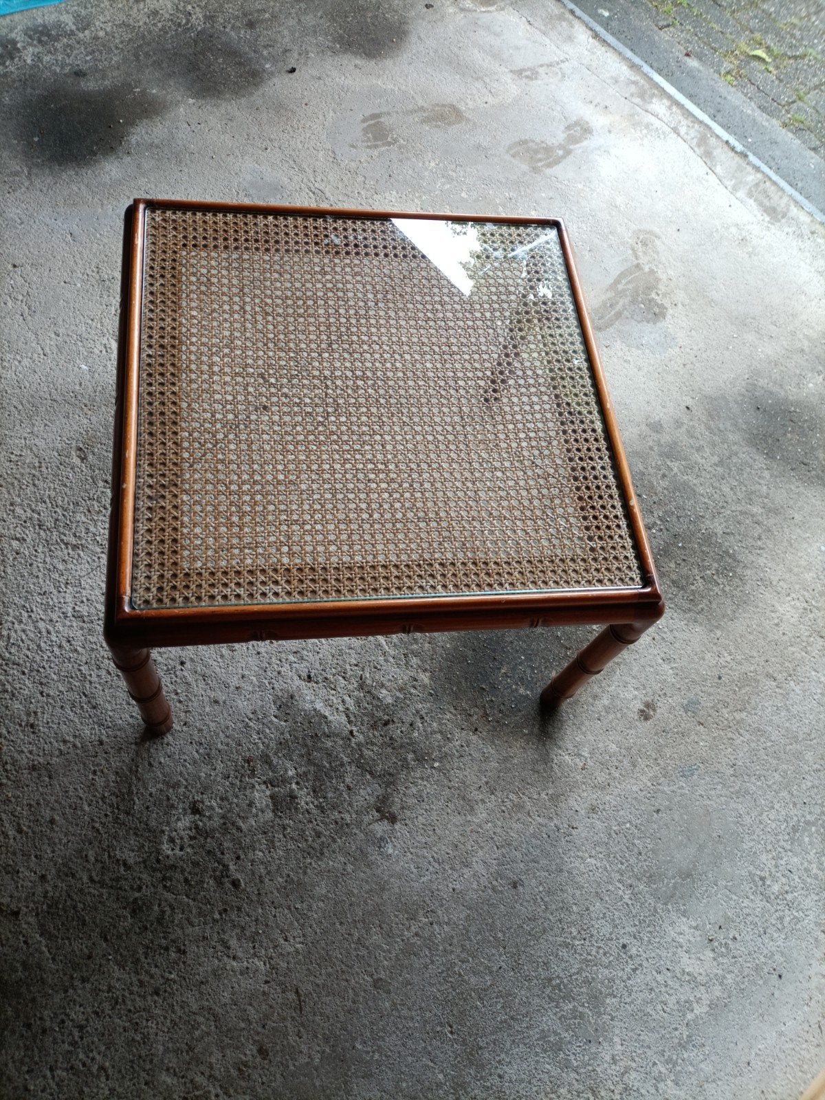 Vintage bijzettafel bamboe rotan met glasplaat, Ophalen, Vintage, Boho, Koloniaal, Gebruikt, 50 tot 100 cm