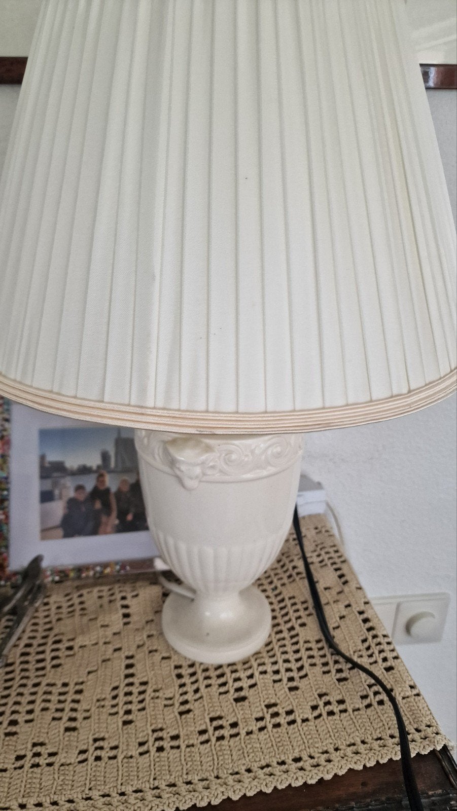 Creme lampenkap19cm hoog doorsneeonde 27cm boven 18cm, Ophalen of Verzenden, Minder dan 50 cm