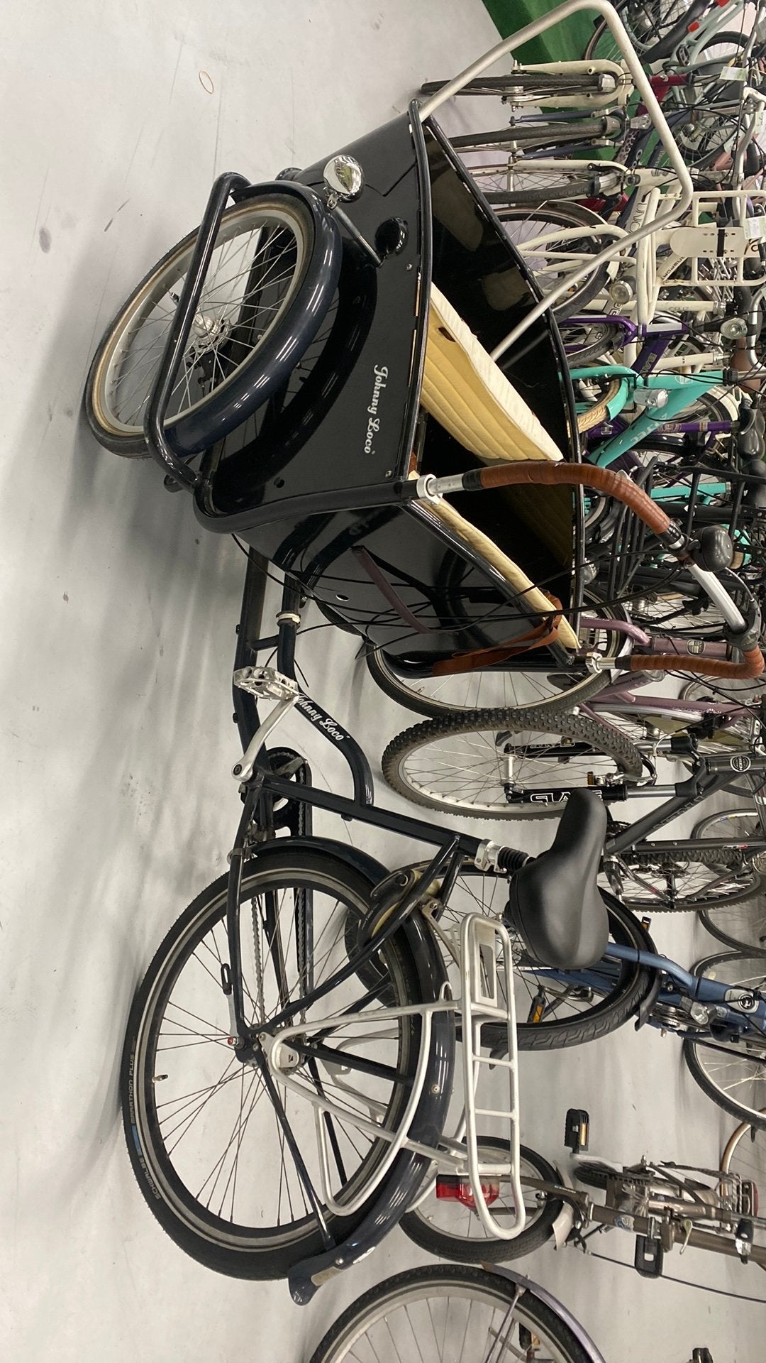 Johnny loco bakfiets, Ophalen, Zo goed als nieuw, 2 kinderen, Johnny Loco