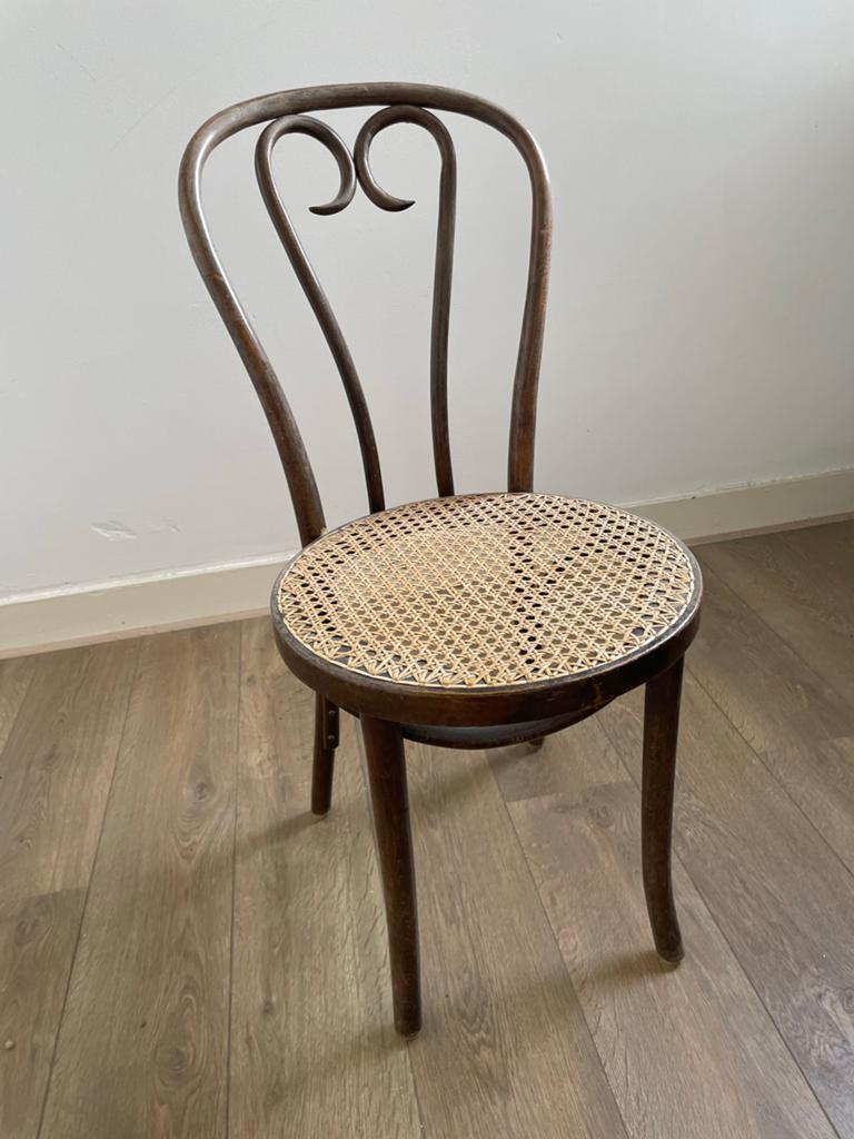 Antieke Thonet stoel met webbing zitting, Ophalen