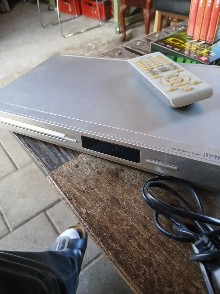 Philips dvd speler(DVP3120) en dvd_s, Alle leeftijden, Ophalen, Zo goed als nieuw