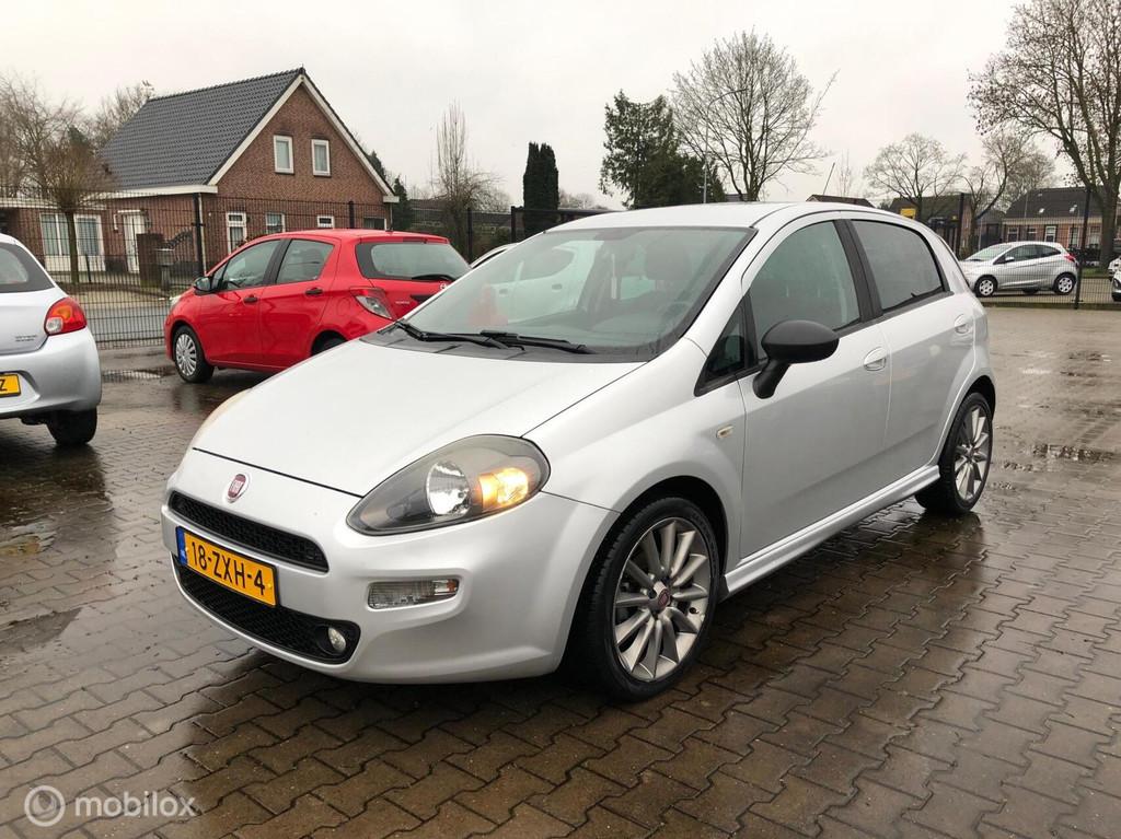 Fiat Punto Evo SPORT AIRCO ECC CRUISE PDC VEEL OPTIE,S, Voorwielaandrijving, Euro 5, Gebruikt, Zwart