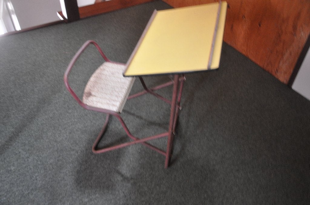 vintage schoolbankje, Ophalen
