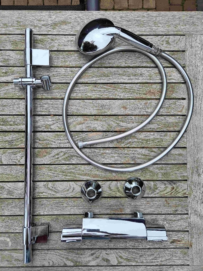 Grohe doucheset; Douchekraan, glijstang, slang en douchekop, Verzenden, Gebruikt, Chroom, Douche