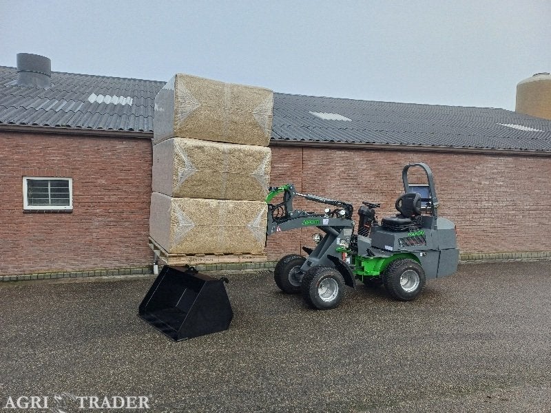Minishovel WCM -L1812 Kubota diesel, Welgelegenweg, Ophalen of Verzenden, Wiellader of Shovel, Dijkstroe@gmail.com
