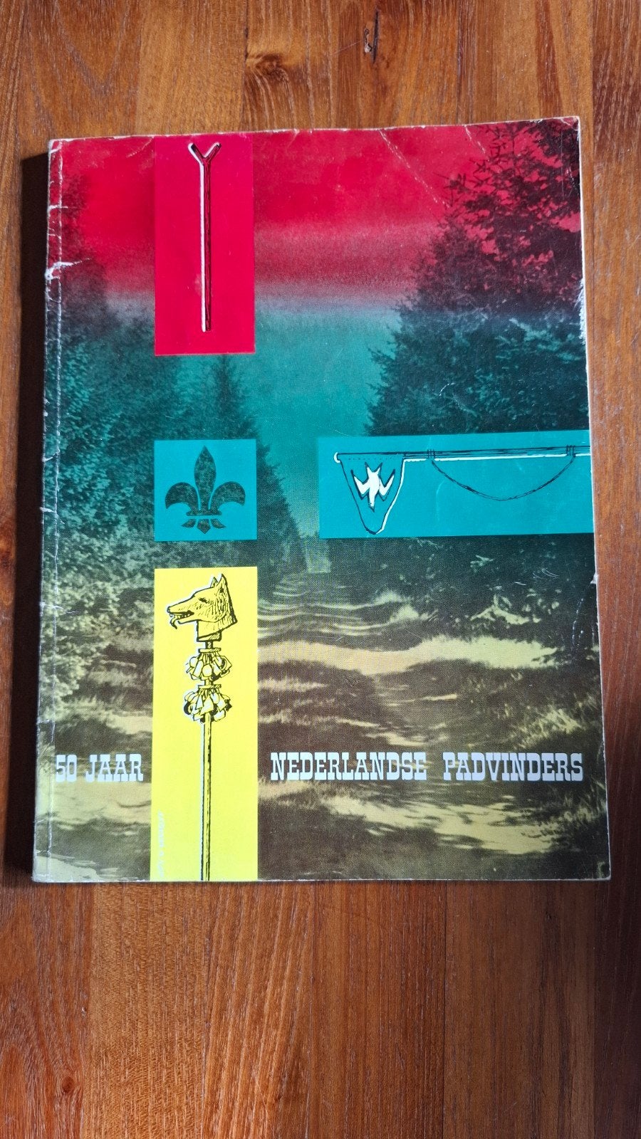 50 jaar Nederlandse padvinders, Ophalen of Verzenden, Embleem, Speld of Insigne