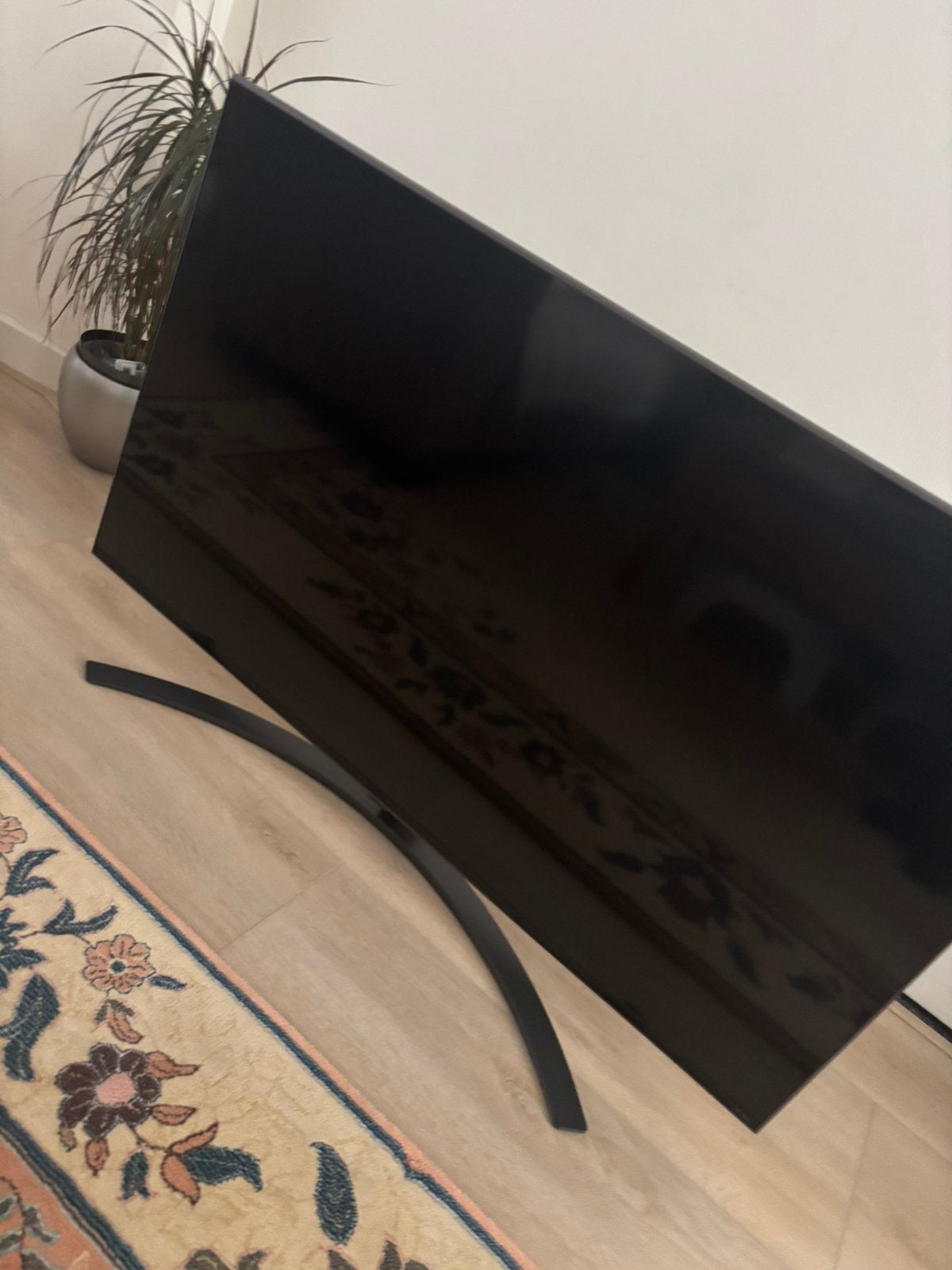 LG 50QNED81 – 50 inch / 126 cm